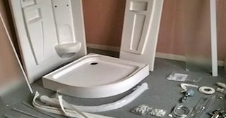 Установка и монтаж душевых кабин от 4239 руб. в Азнакаево - СантехДомЗнк